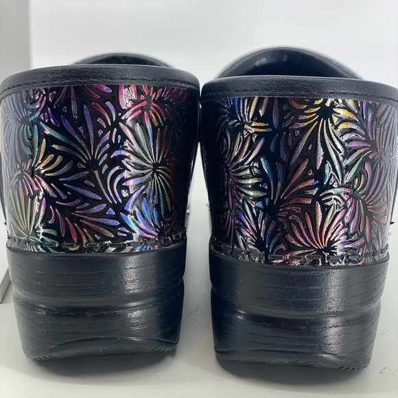 Dansko Women's Multicolor Fireworks Clogs NWOT - Picture 3 of 8